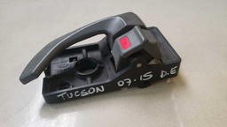 MAÇANETA INTERNA DIANTEIRA E. HYUNDAI TUCSON 2007 A 2015