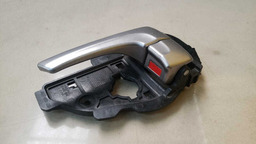 MAÇANETA INTERNA DIANTEIRA ESQUERDA HYUNDAI IX35 2010 A 2015