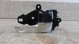 MAÇANETA INTERNA DIANTEIRO D. MITSUBISHI LANCER 2012 2013