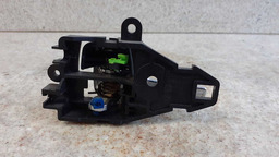 MAÇANETA INTERNA DIANTEIRO D. MITSUBISHI LANCER 2012 2013