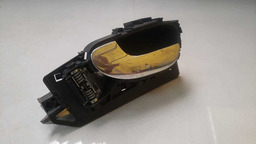 MAÇANETA INTERNA ESQUERDA PEUGEOT 307 2007 A 2013 (6)