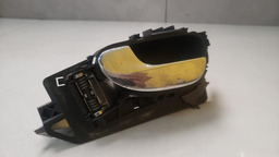 MAÇANETA INTERNA ESQUERDA PEUGEOT 307 2007 A 2013 (7)