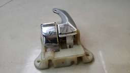 MAÇANETA INTERNA DIANTEIRA ESQUERDA HYUNDAI AZERA 2008-2011 CROMADO