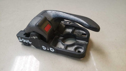 MAÇANETA INTERNA DIANTEIRA DIREITA KIA SOUL 2010 A 2013