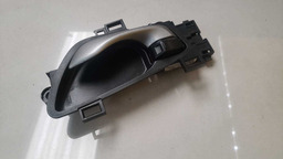 MAÇANETA INTERNA DIANTEIRA DIREITA HONDA CIVIC G10 2017 2018