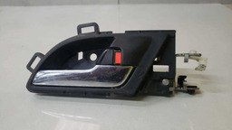 MAÇANETA INTERNA DIREITA HONDA CRV 2007 A 2011 (2)