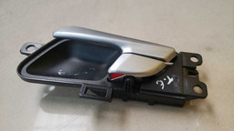 MAÇANETA INTERNA TRASEIRA ESQUERDA HYUNDAI CRETA 2017 A 2020