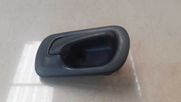 MAÇANETA INTERNA DIANTEIRA DIREITA HONDA CIVIC 2000