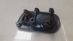 MAÇANETA INTERNA DIANTEIRA ESQUERDA HONDA CIVIC 2000