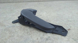 MAÇANETA INTERNA TRASEIRA ESQUERDA KIA BONGO 2005 A 2012