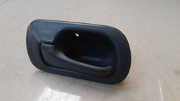 MAÇANETA INTERNA TRASEIRA ESQUERDA HONDA CIVIC 2000