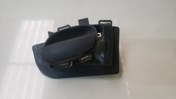 MAÇANETA INTERNA DIREITA PEUGEOT HOGGAR 2010 A 2014 (3)