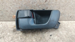 MAÇANETA INTERNA DIANTEIRA E MITSUBISHI PAJERO TR4 2005