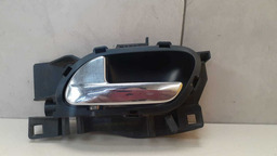 MAÇANETA INTERNA DIANTEIRA ESQUERDA PEUGEOT 207 2006 A 2009