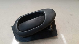 MAÇANETA INTERNA LADO DIREITO PEUGEOT 206 2004