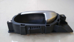 MAÇANETA INTERNA TRASEIRA ESQUERDA PEUGEOT 208 2017