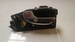 MAÇANETA INTERNA ESQUERDA PEUGEOT 307 2007 A 2013