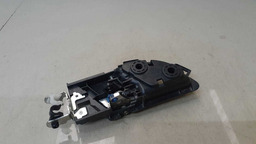 MAÇANETA INTERNA TRASEIRA DIREITA HONDA CRV 2008 A 2011