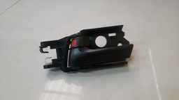 MAÇANETA INTERNA TRASEIRA ESQUERDA HONDA CITY 2009 A 2012