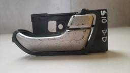 MAÇANETA INTERNA DIANTEIRA DIREITA GM S10 2012 A 2016