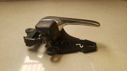 MAÇANETA INTERNA D. MITSUBISHI PAJERO DAKAR 2009 A 2013 (2)