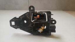 MAÇANETA INTERNA ESQUERDA MITSUBISHI L200 2009 A 2016 (3)