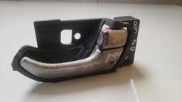 MAÇANETA INTERNA DIANTEIRA DIREITA GM S10 2012 A 2016 (2)