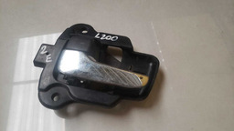 MAÇANETA INTERNA ESQUERDA MITSUBISHI L200 2009 A 2016 (2)