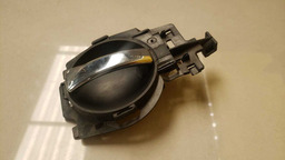 MAÇANETA INTERNA DIREITA CITROEN C3 2008 A 2013 (4)