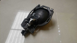 MAÇANETA INTERNA DIREITA CITROEN C3 2008 A 2013 (4)