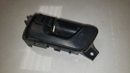 MAÇANETA INTERNA ESQUERDA PAJERO TR4 2008-2014 (2)