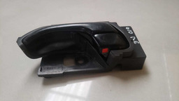 MAÇANETA INTERNA DIANTEIRA ESQUERDA GM S10 2012 A 2016 (4)