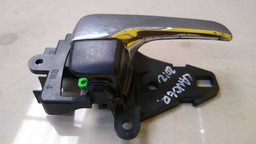 MAÇANETA INTERNA DIANTEIRA D. MITSUBISHI LANCER 2011 2012