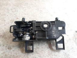 MAÇANETA INTERNA DIANTEIRA DIREITA NISSAN KICKS 2016 A 2020 