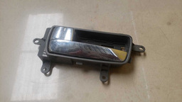 MAÇANETA INTERNA TRASEIRA ESQUERDA SENTRA 2008 A 2013 (2)