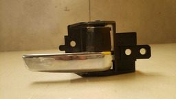 MAÇANETA INTERNA D. D. MITSUBISHI L200 TRITON 2019 2020