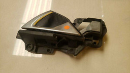 MAÇANETA INTERNA TRASEIRA DIREITA CITROEN DS5 2011 A 2015