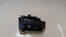 MAÇANETA INTERNA LADO ESQUERDO PEUGEOT 206 2004