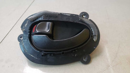 MAÇANETA INTERNA DIANTEIRA ESQUERDA PEUGEOT 406 1997 1998