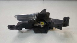 MAÇANETA INTERNA DIANTEIRA ESQUERDA GM ZAFIRA 2003 A 2012