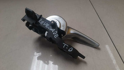 MAÇANETA INTERNA TRASEIRA DIREITA JEEP RENEGADE 2020 2021