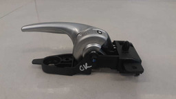MAÇANETA INTERNA TRASEIRA ESQUERDA JEEP RENEGADE 2015 A 2018