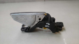 MAÇANETA INTERNA TRASEIRA DIREITA GM ASTRA 1999 A 2012 (2)