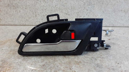 MAÇANETA INTERNA TRASEIRA DIREITA HONDA CRV 2010