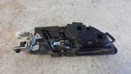 MAÇANETA INTERNA TRASEIRA DIREITA HONDA CRV 2010