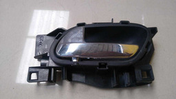 MAÇANETA INTERNA DIANTEIRA ESQUERDA CITROEN C3 2012 (1)