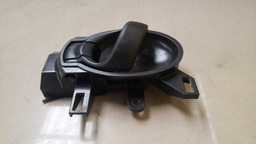 MAÇANETA INTERNA TRASEIRA ESQUERDA VERSA 2012 A 2019 (3)
