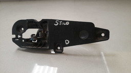 MAÇANETA INTERNA TRASEIRA DIREITA FIAT STILO 2008
