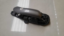 MAÇANETA INTERNA TRASEIRA DIREITA FIAT STILO 2008