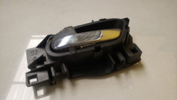 MAÇANETA INTERNA ESQUERDA CITROEN C3 2013 A 2019